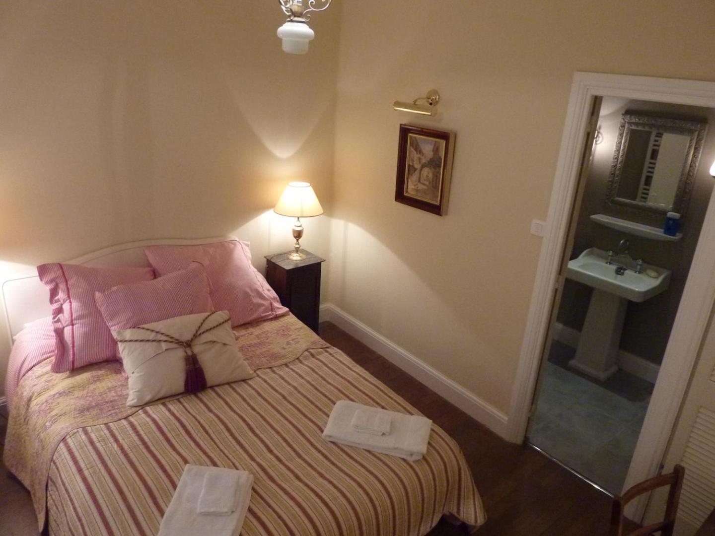 Le Logis Alexandra Bnb La Trimouille Номер фото