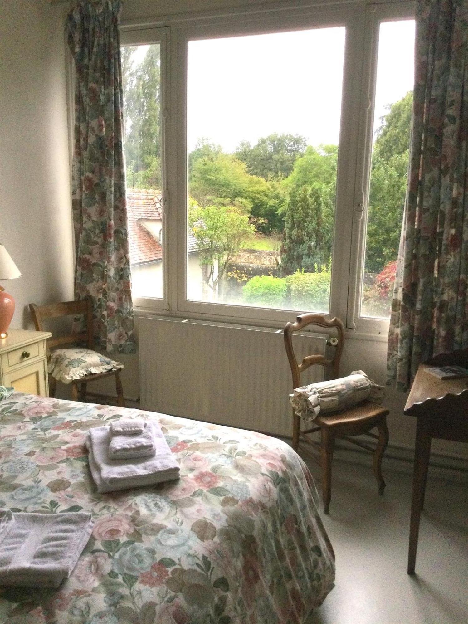 Le Logis Alexandra Bnb La Trimouille Экстерьер фото