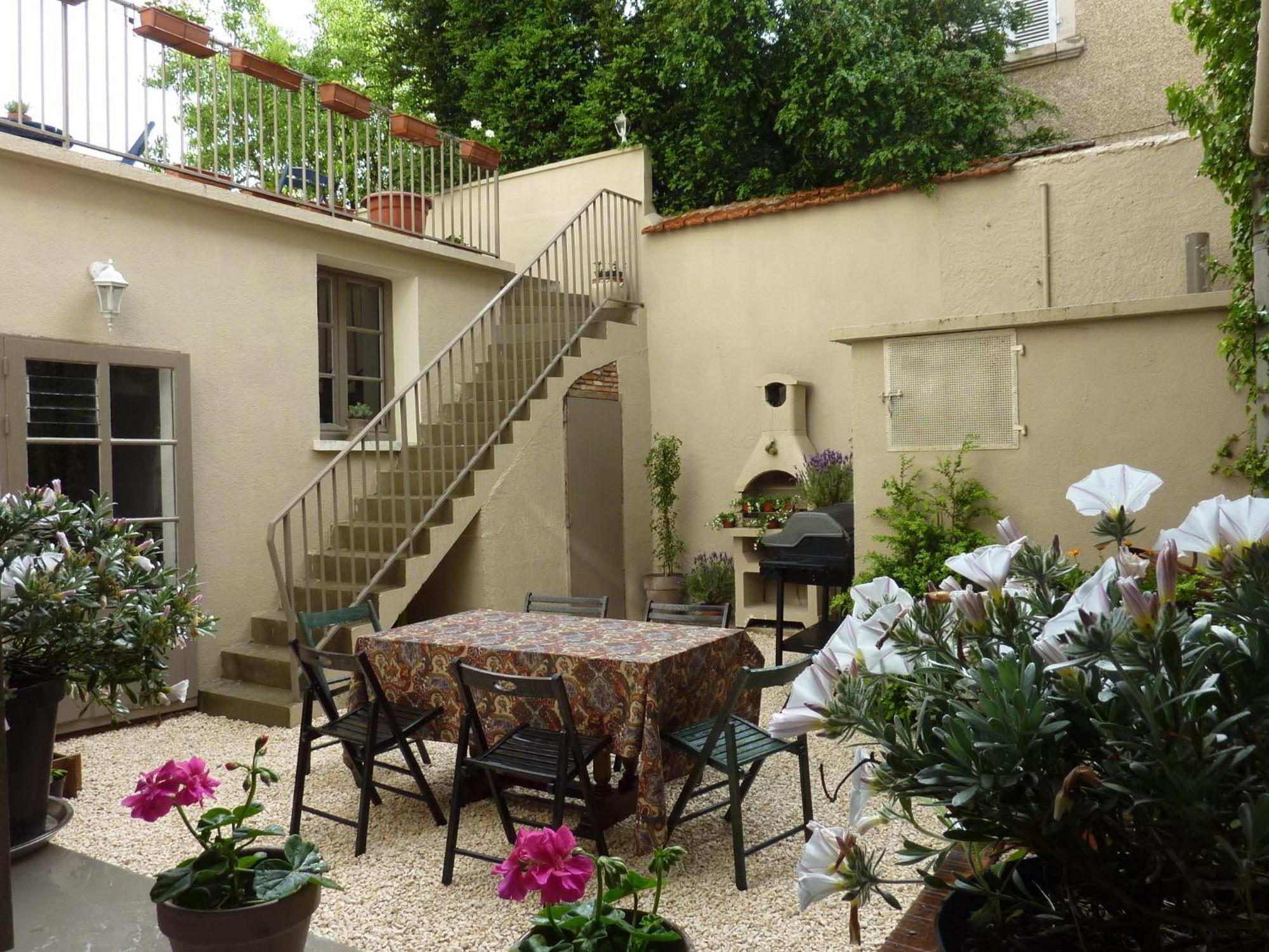 Le Logis Alexandra Bnb La Trimouille Экстерьер фото