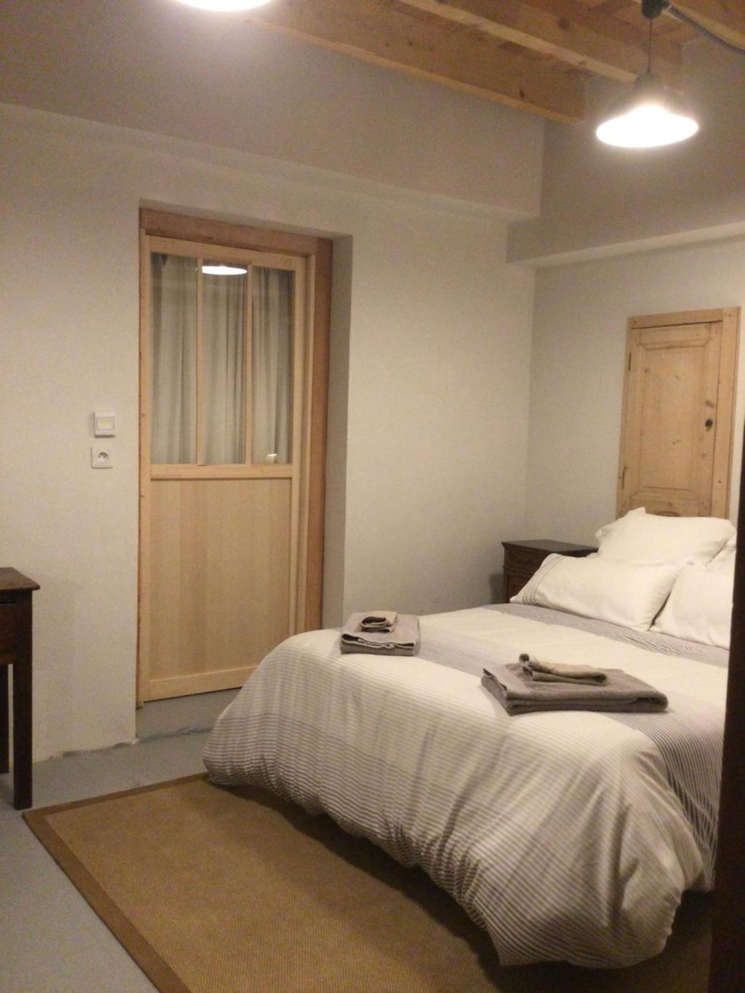 Le Logis Alexandra Bnb La Trimouille Экстерьер фото