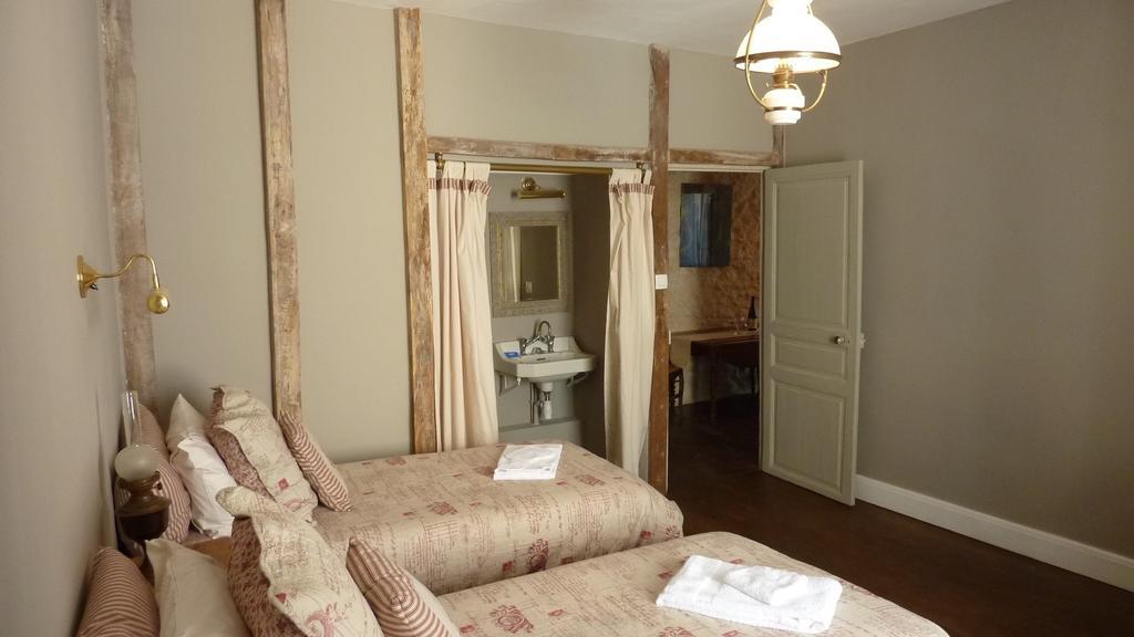 Le Logis Alexandra Bnb La Trimouille Экстерьер фото